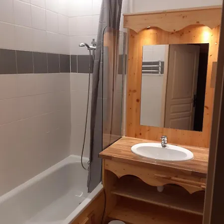 2- 4 Personnes Linge De Lit Inclus Apartment *